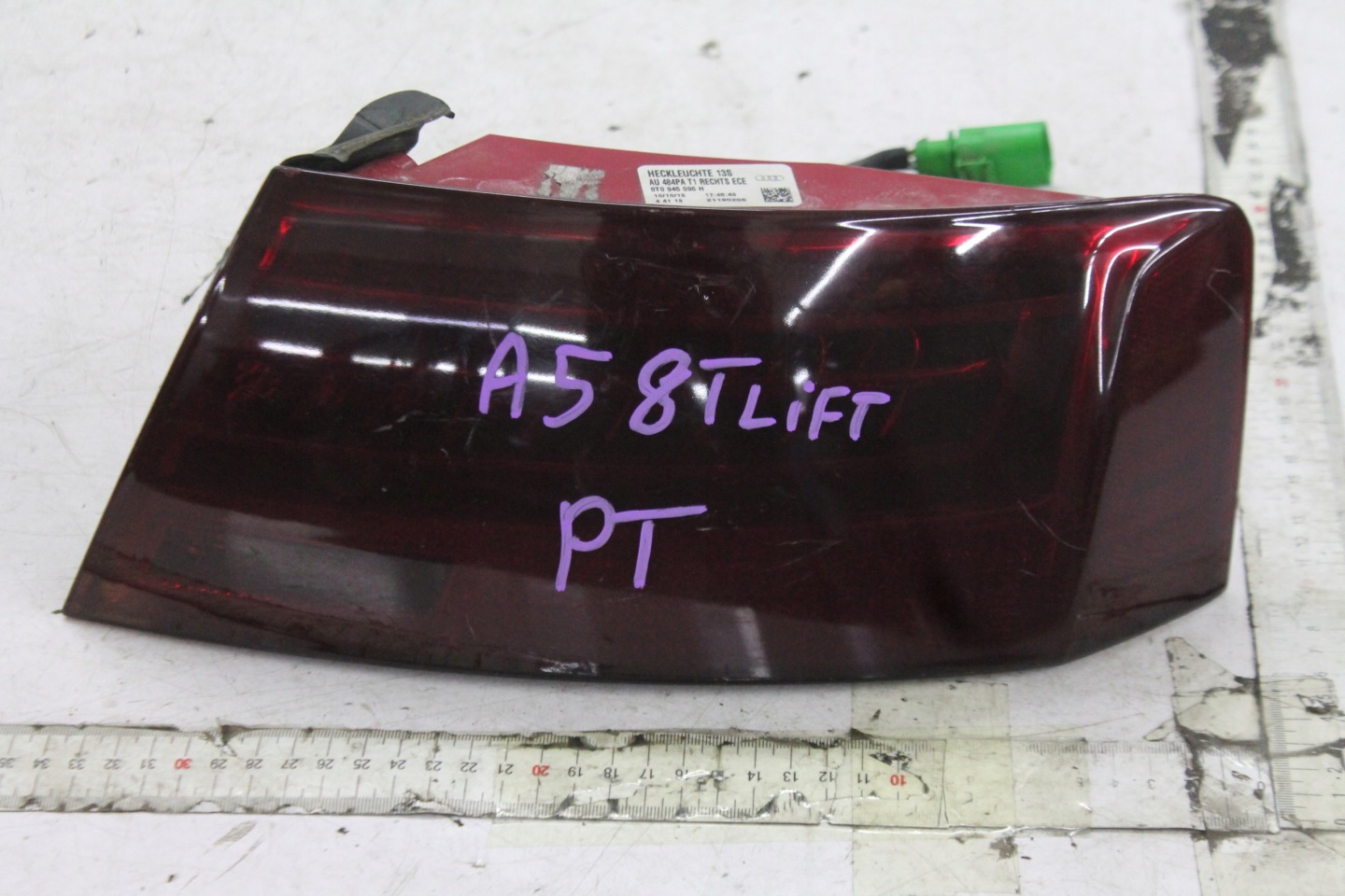 Audi A5 Rückleuchte 8T0945096H Rearlamp - Thumbnail 1