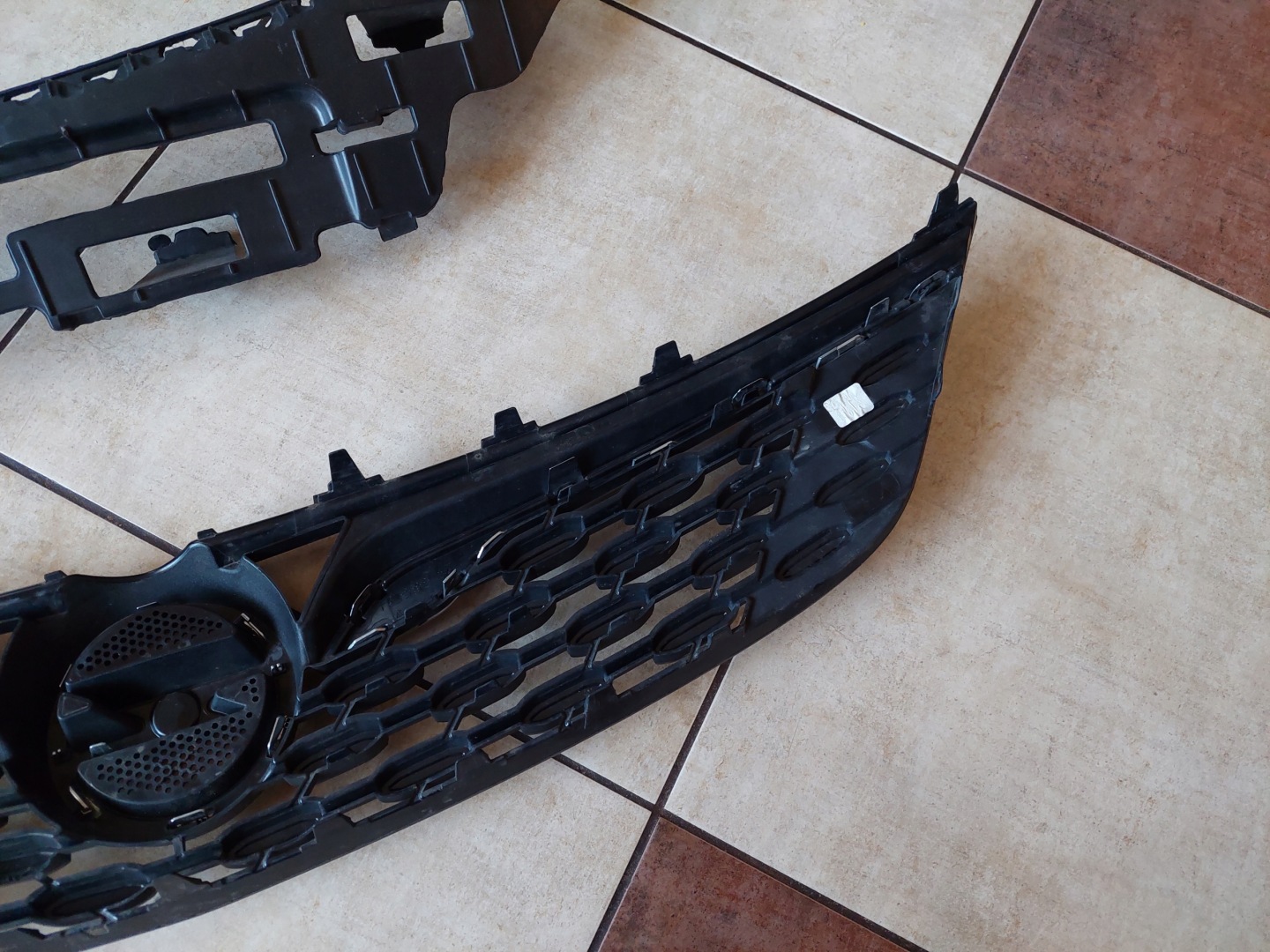 Opel Astra Kühlergrill FRONTGRILL Kühlergitter 39130501 - Thumbnail 9