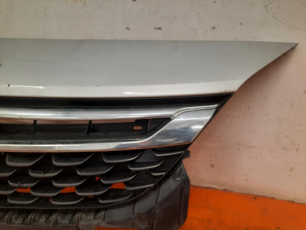 Opel Astra Kühlergrill FRONTGRILL Kühlergitter 13499384 - Thumbnail 7