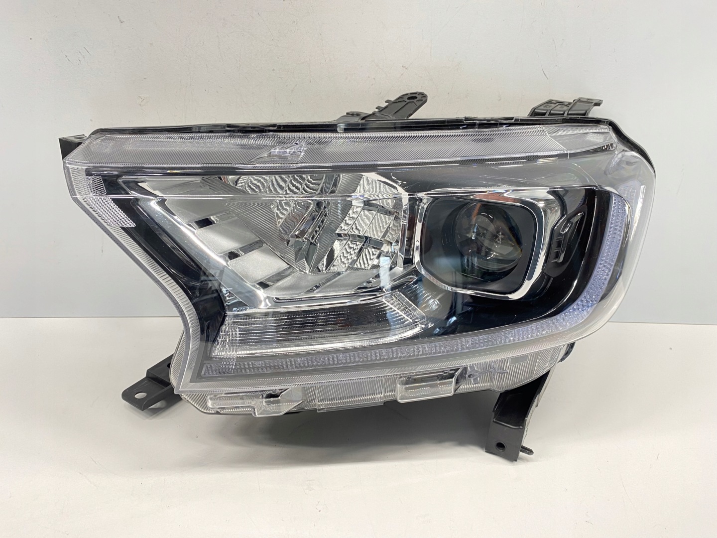 Frontscheinwerfer Ford Ranger 1 Mk1 JB3B13E015BAR LED Links Headlight - Thumbnail 1