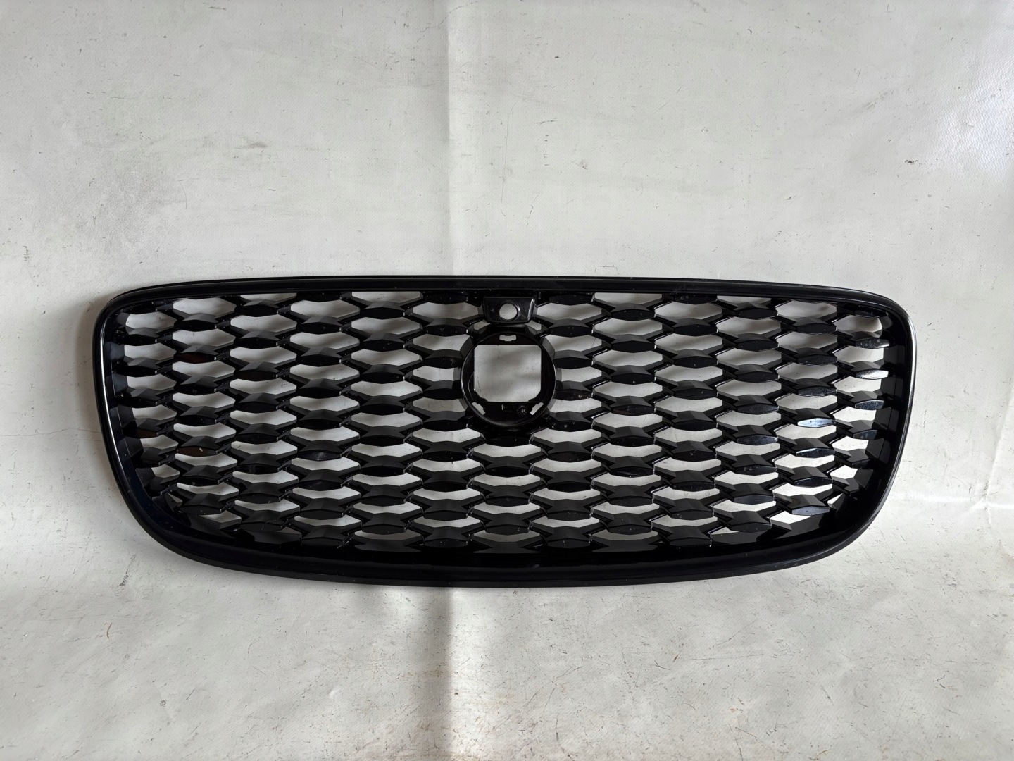 Jaguar F-Pace X761 Kühlergrill FRONTGRILL Kühlergitter MK838A100BA - Thumbnail 1