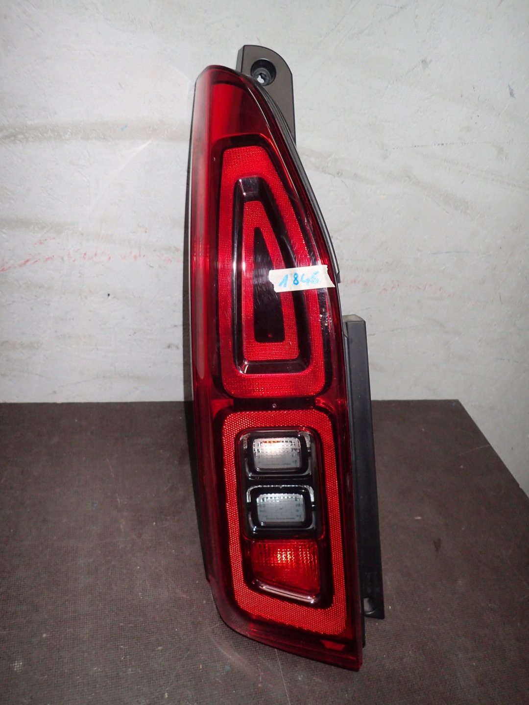Peugeot Partner 7* Rückleuchte 9819649280 Rearlamp - Thumbnail 1