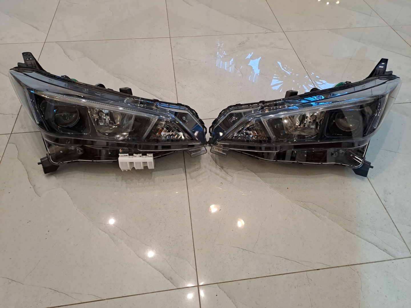 Frontscheinwerfer Nissan Leaf ZE0 0000A1S02 LED Links Scheinwerfer Headlight - Thumbnail 1