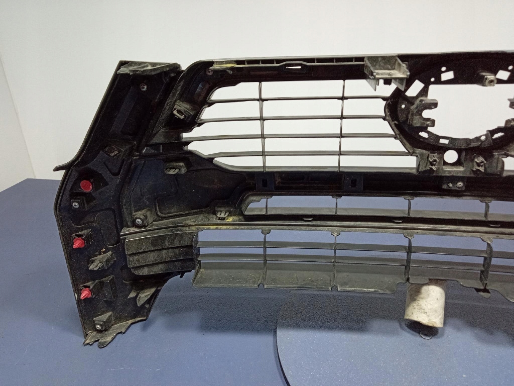 Toyota Hilux AN1P Kühlergrill FRONTGRILL Kühlergitter 53100YP751 - Thumbnail 7
