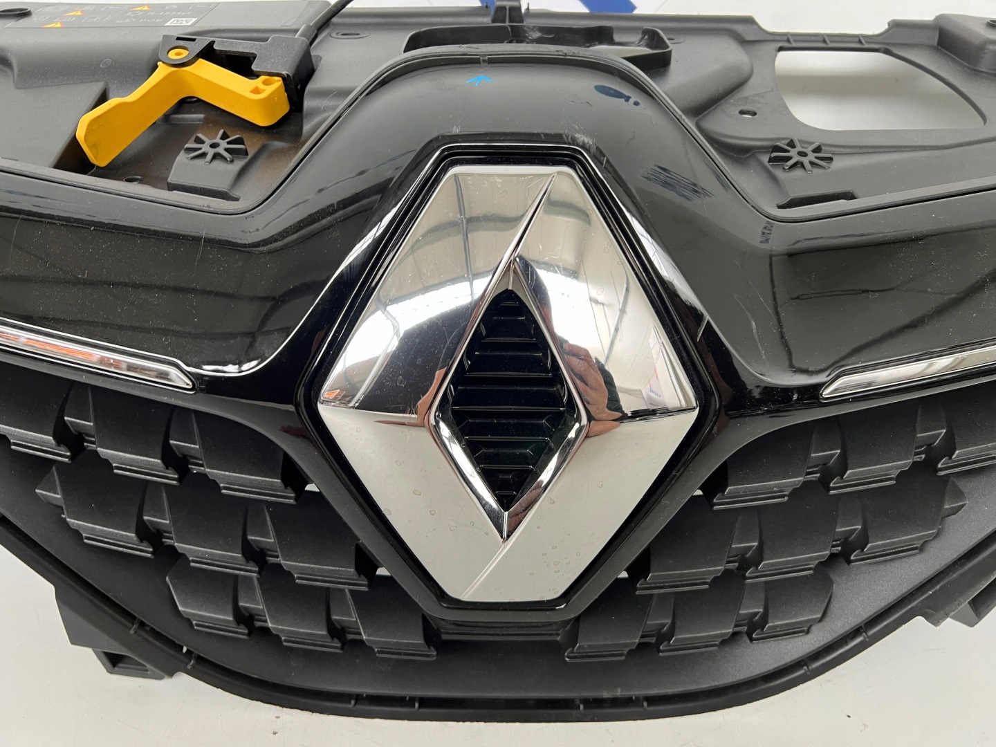 Renault Clio X98 Kühlergrill FRONTGRILL Kühlergitter - Thumbnail 11