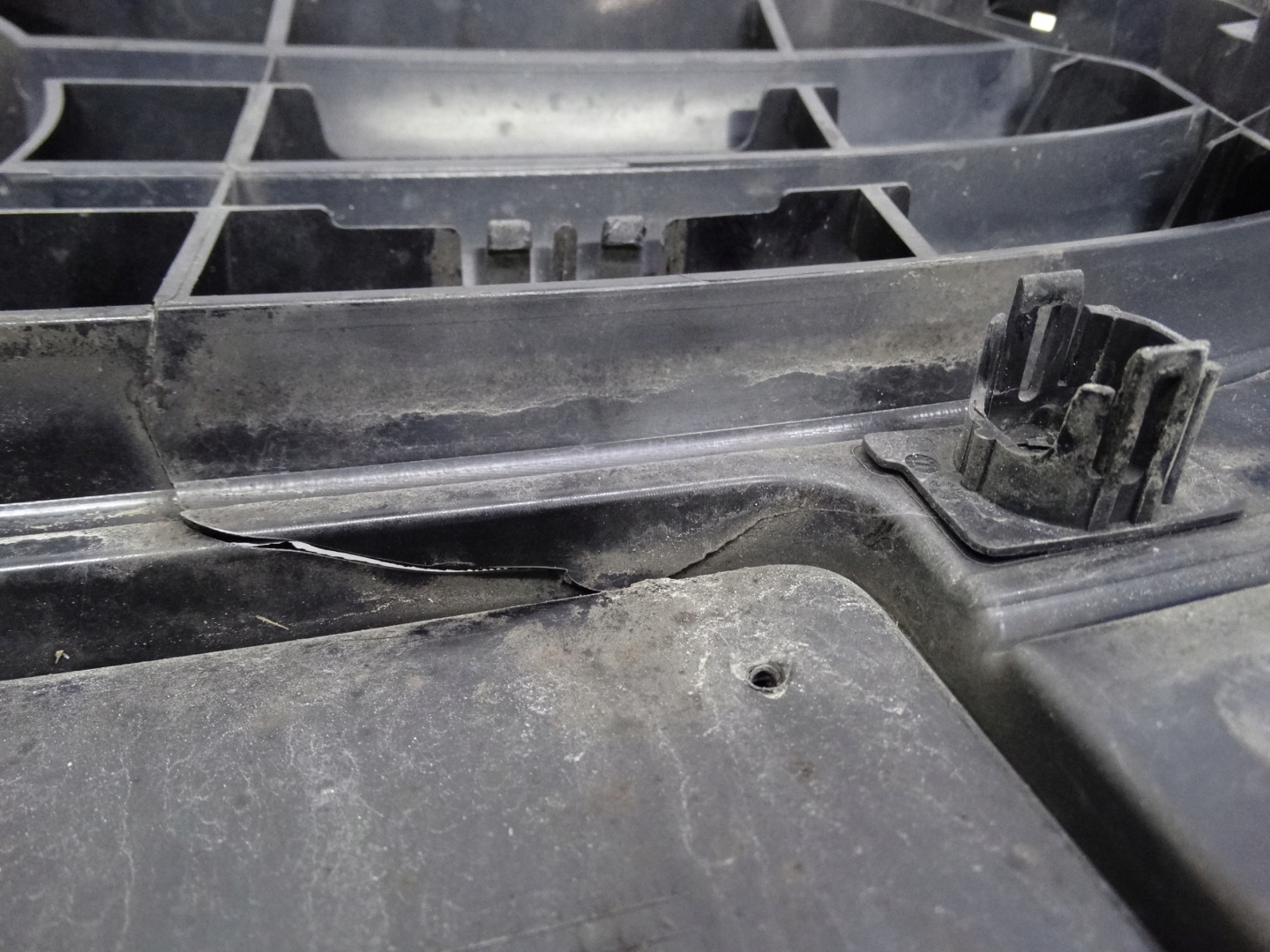 Audi A4 B8 Kühlergrill FRONTGRILL Kühlergitter 8K0853651F - Thumbnail 11