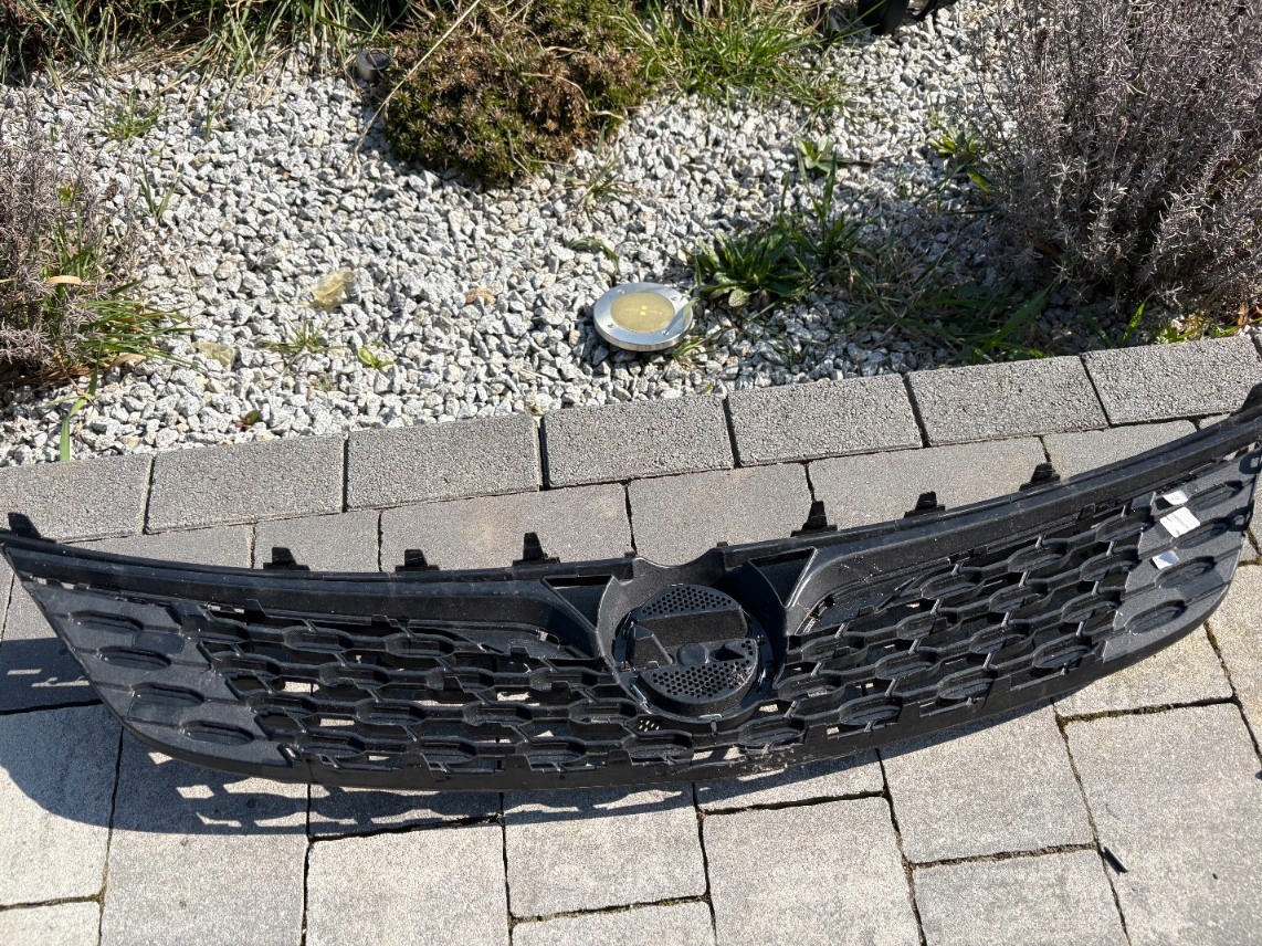 Opel Astra Kühlergrill FRONTGRILL Kühlergitter - Thumbnail 5