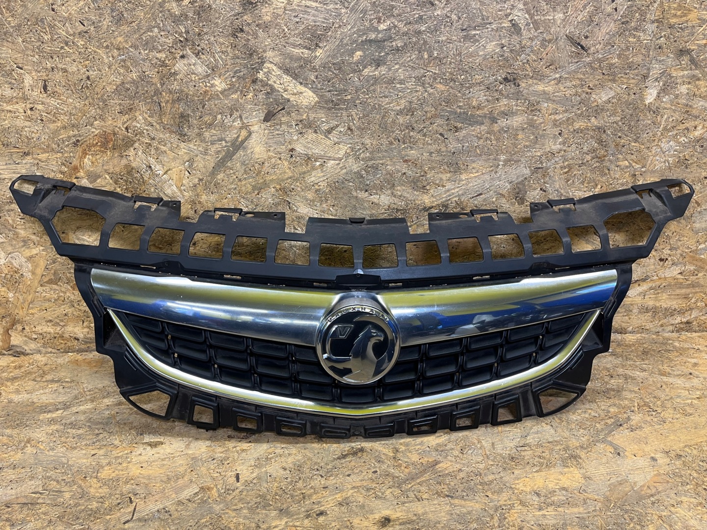 Opel Astra Kühlergrill FRONTGRILL Kühlergitter - Thumbnail 1