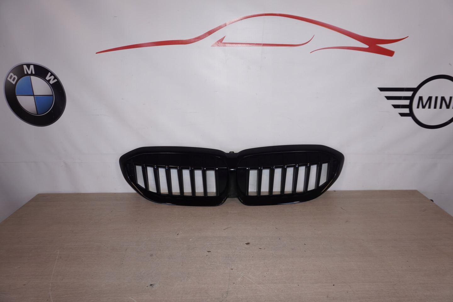 BMW 3 G21 Kühlergrill FRONTGRILL Kühlergitter 8072086 - Thumbnail 1
