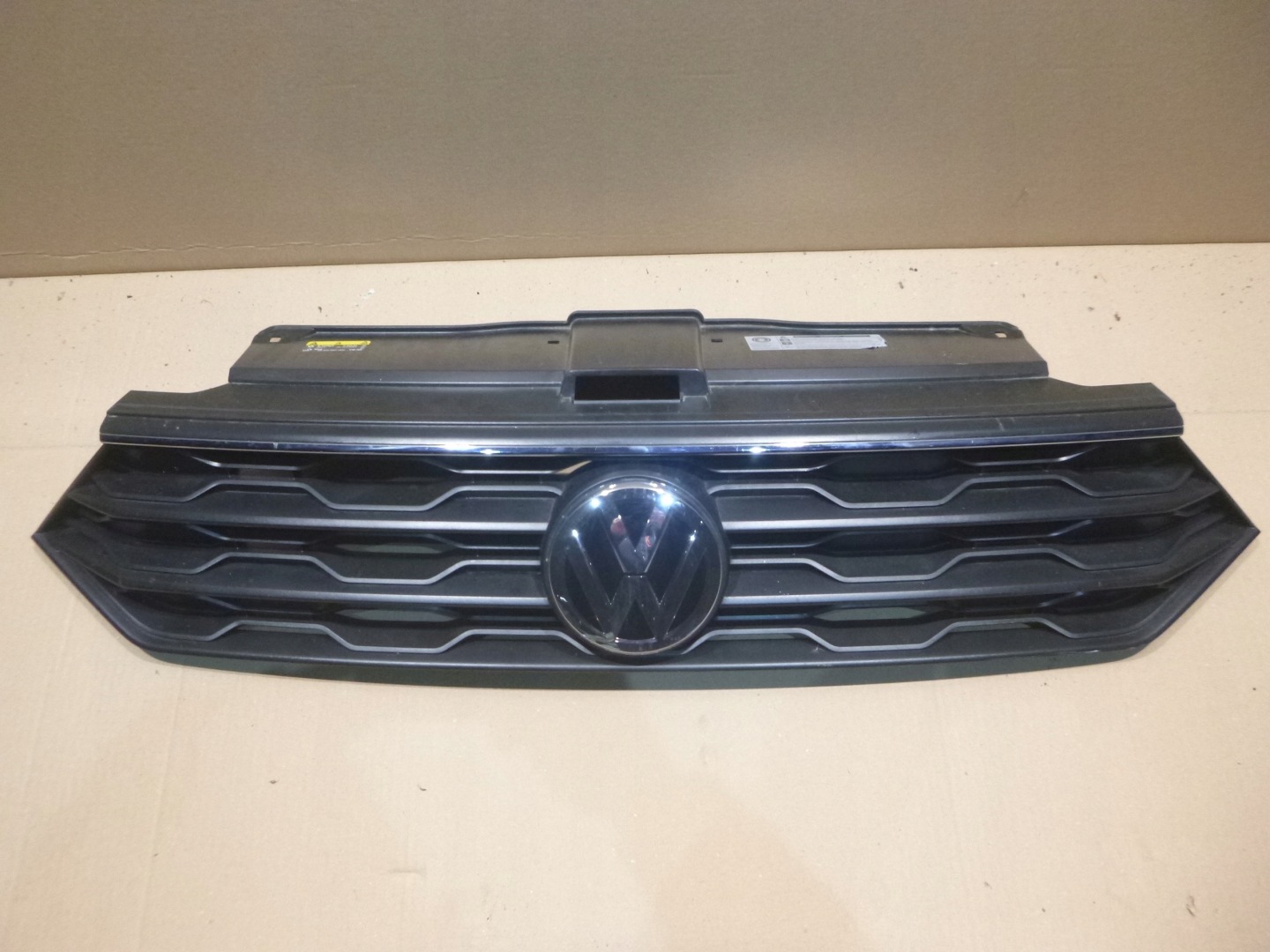 VW T-Roc A1 Kühlergrill FRONTGRILL Kühlergitter 2GA853651E - Thumbnail 1