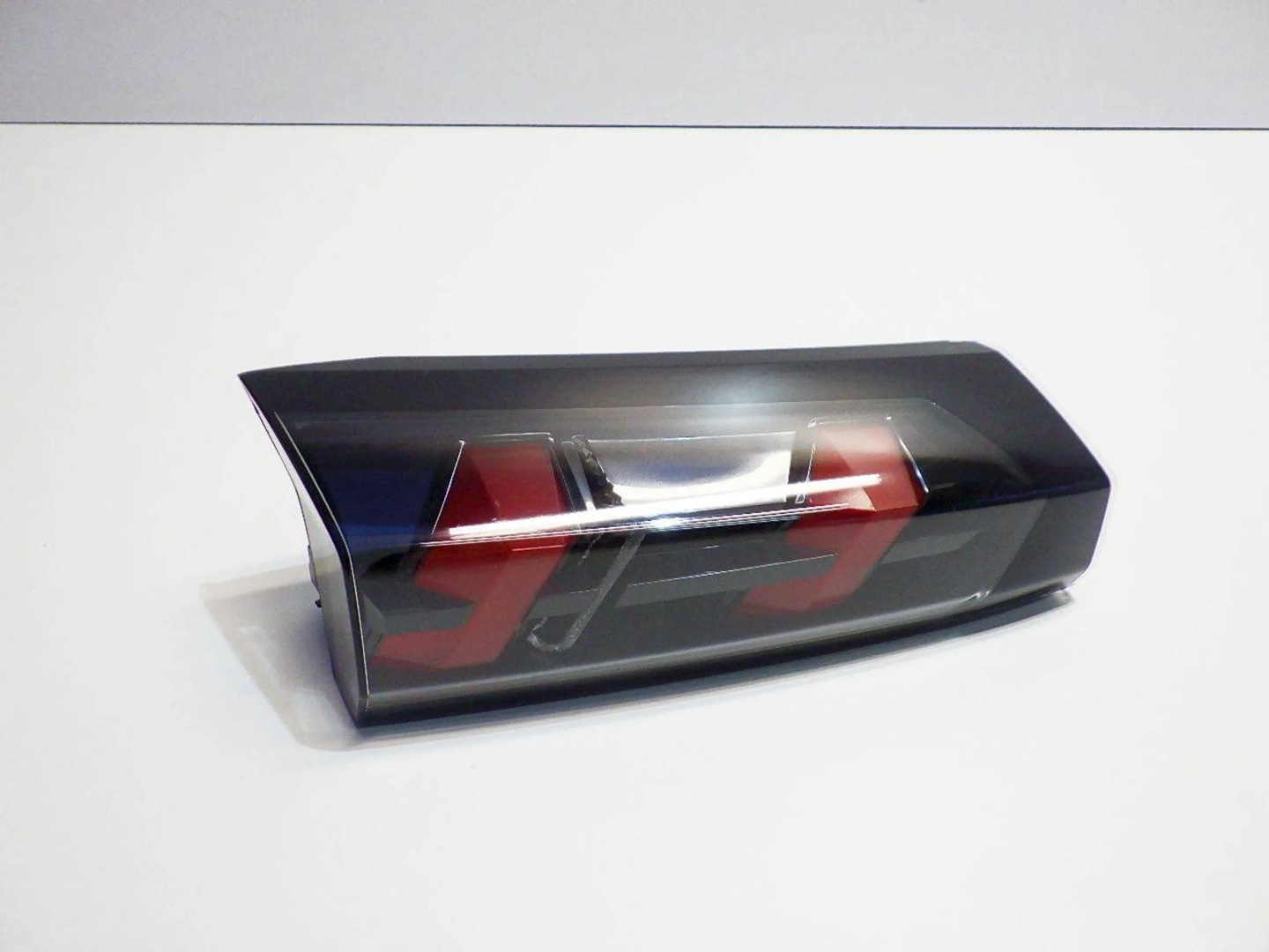 Peugeot 2008 Rückleuchte 9825957580 Rearlamp - Thumbnail 1