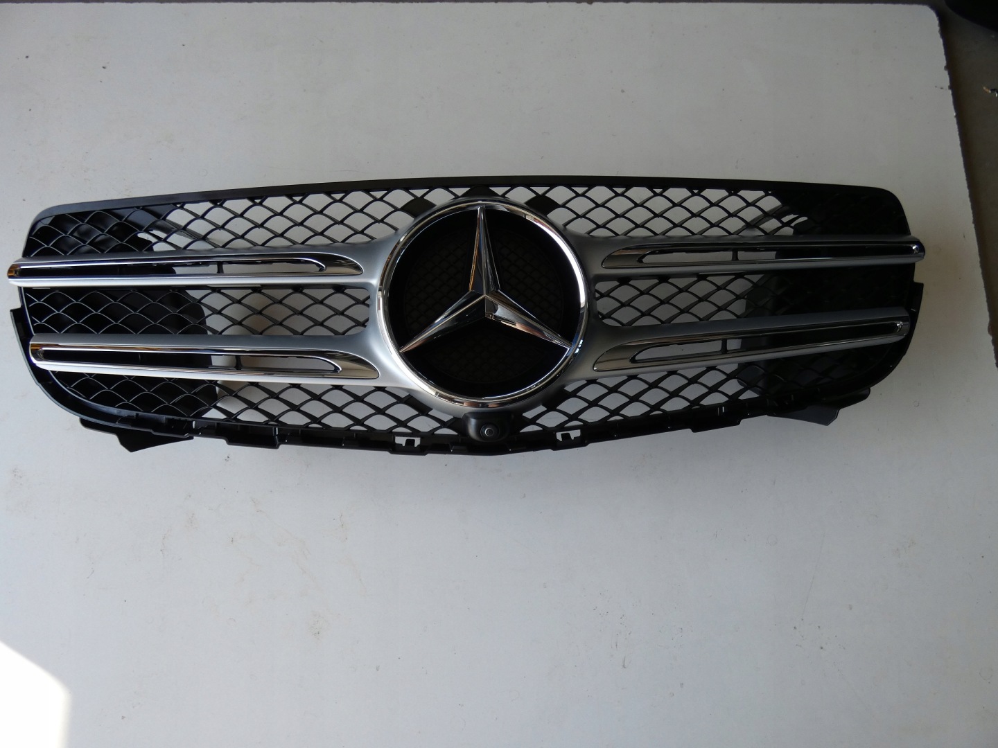 Mercedes-Benz GLC W253 Kühlergrill FRONTGRILL Kühlergitter - Thumbnail 1