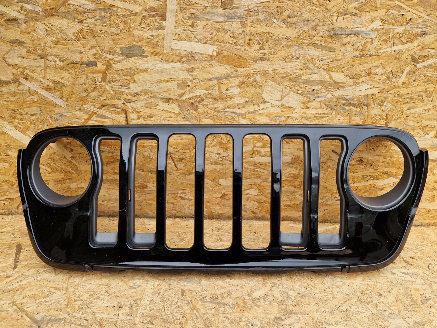 Jeep Wrangler JL Kühlergrill FRONTGRILL Kühlergitter 6BY79TRMAB - Thumbnail 1