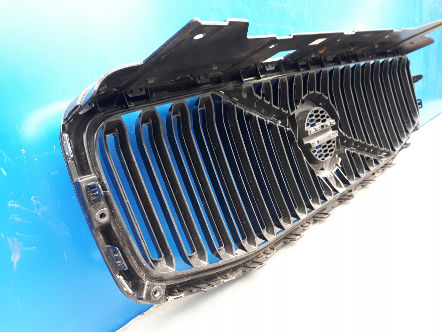 Volvo XC60 Kühlergrill FRONTGRILL Kühlergitter 73147949 - Thumbnail 11