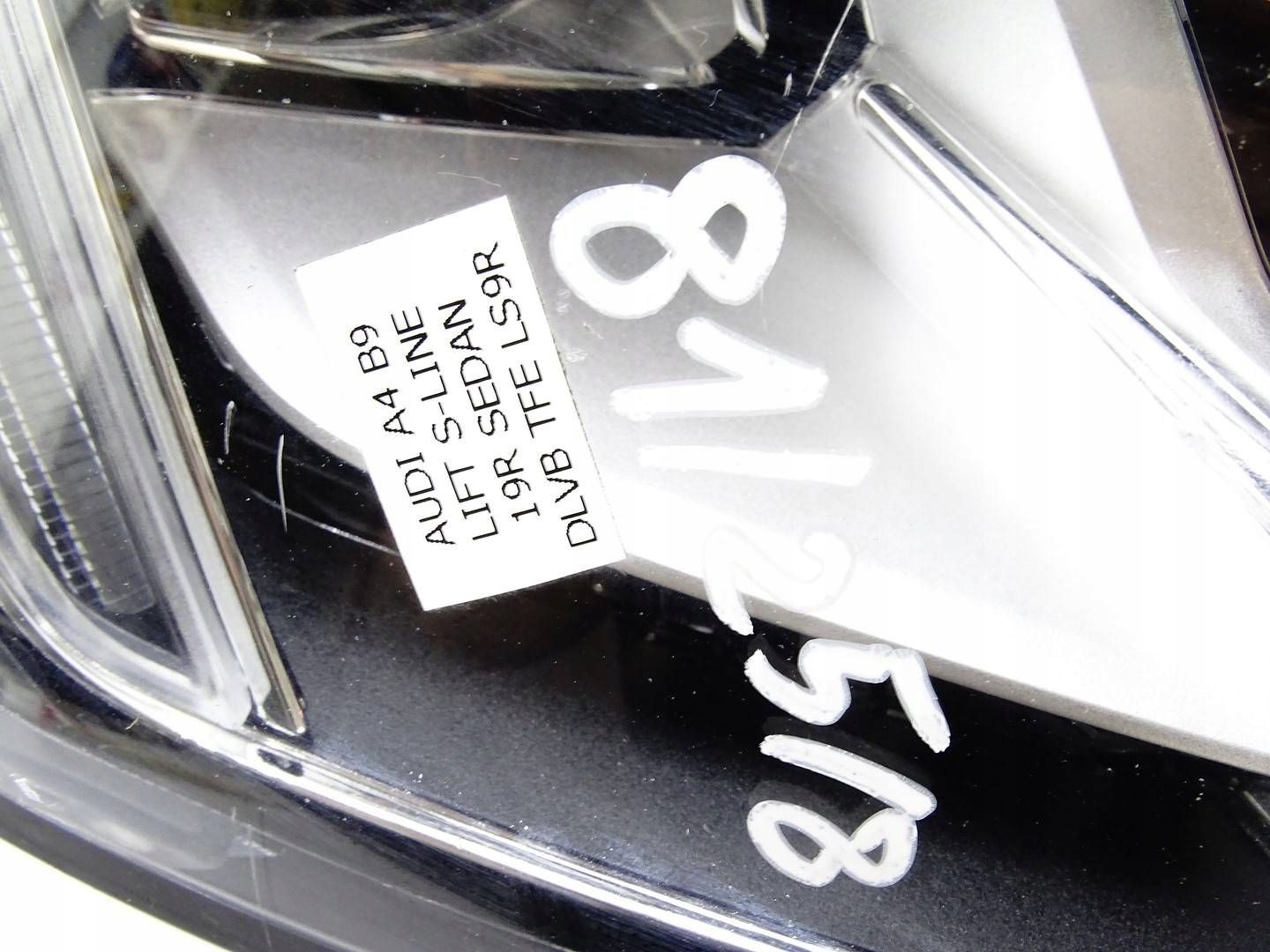 Frontscheinwerfer Audi A4 B9 8W0941034A LED Links Scheinwerfer Headlight - Thumbnail 12