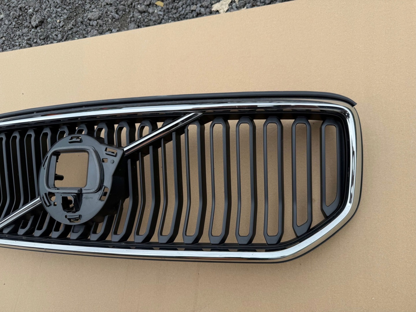 Volvo XC40 Kühlergrill FRONTGRILL Kühlergitter 32291461XC - Thumbnail 3