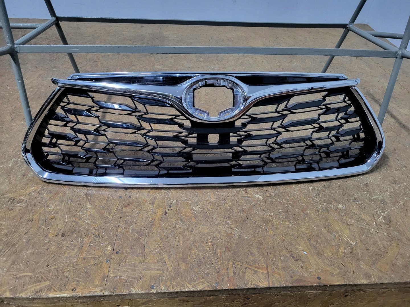 Toyota Highlander XU70 Kühlergrill FRONTGRILL Kühlergitter 52121296841 - Thumbnail 11
