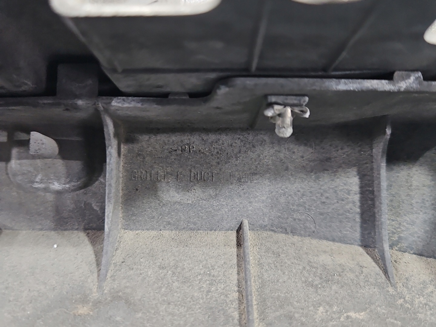 Subaru Forester SF Kühlergrill FRONTGRILL Kühlergitter - Thumbnail 4