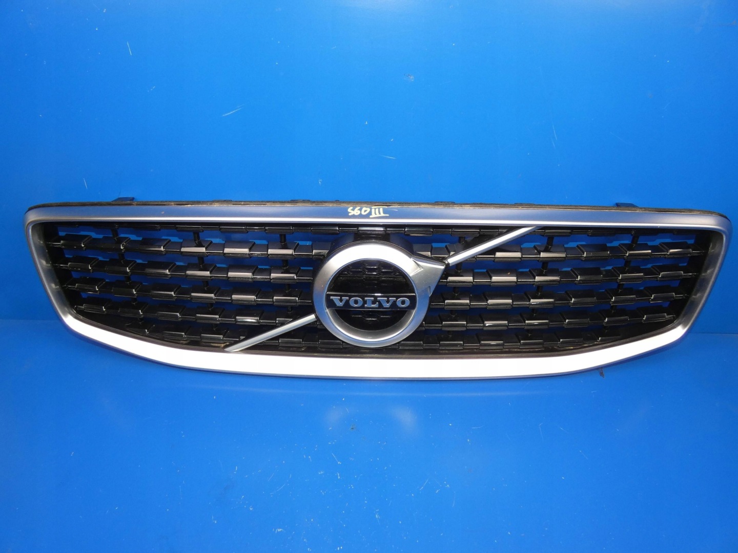 Volvo S60/V60 S60 Kühlergrill FRONTGRILL Kühlergitter 32132226 - Thumbnail 1
