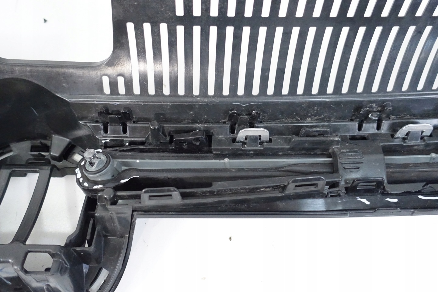 VW Golf V Kühlergrill FRONTGRILL Kühlergitter 5H0853651S - Thumbnail 8