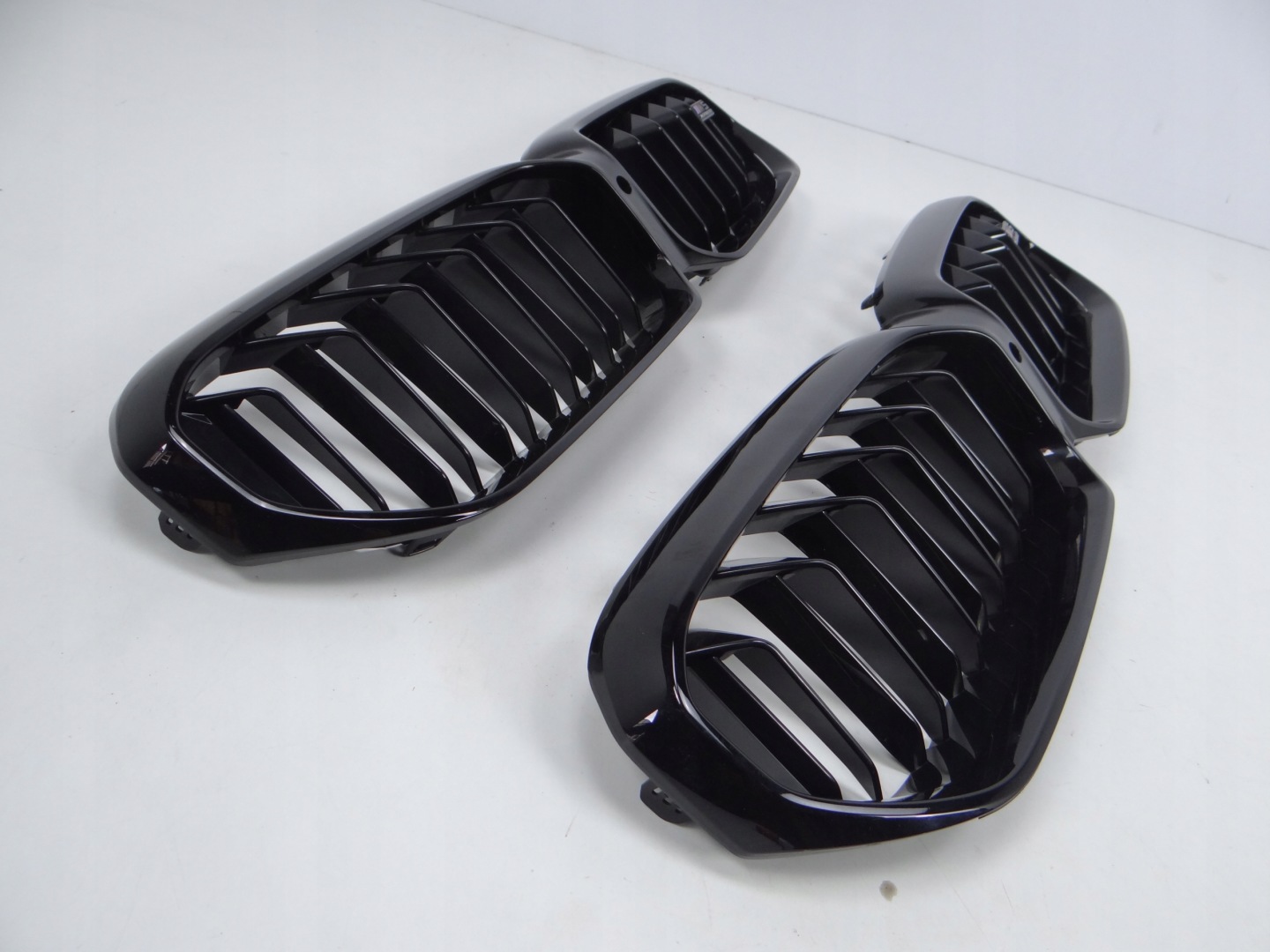 BMW 5 F90 Kühlergrill FRONTGRILL Kühlergitter 5113185 - Thumbnail 5