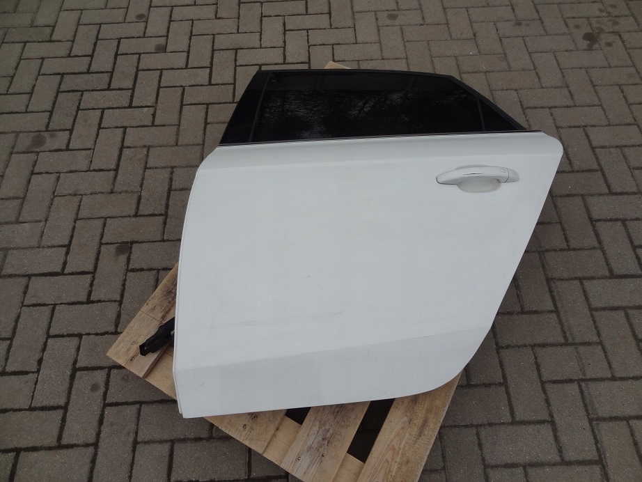 Audi A4 B8 Tür Hinten Links Limousine Door Porta Porte - Thumbnail 1