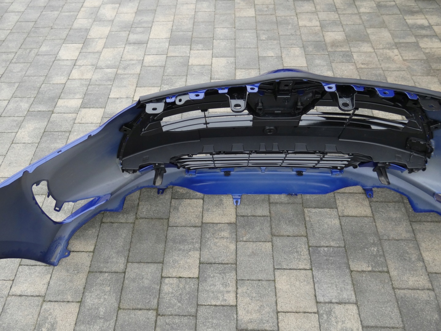 Toyota Yaris I P1 Kühlergrill FRONTGRILL Kühlergitter 531010DG60 - Thumbnail 6