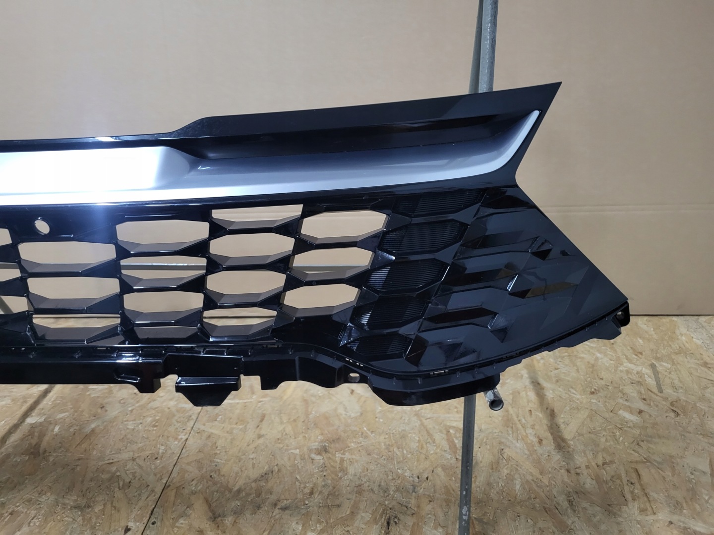 Kia Sportage JA Kühlergrill FRONTGRILL Kühlergitter - Thumbnail 4