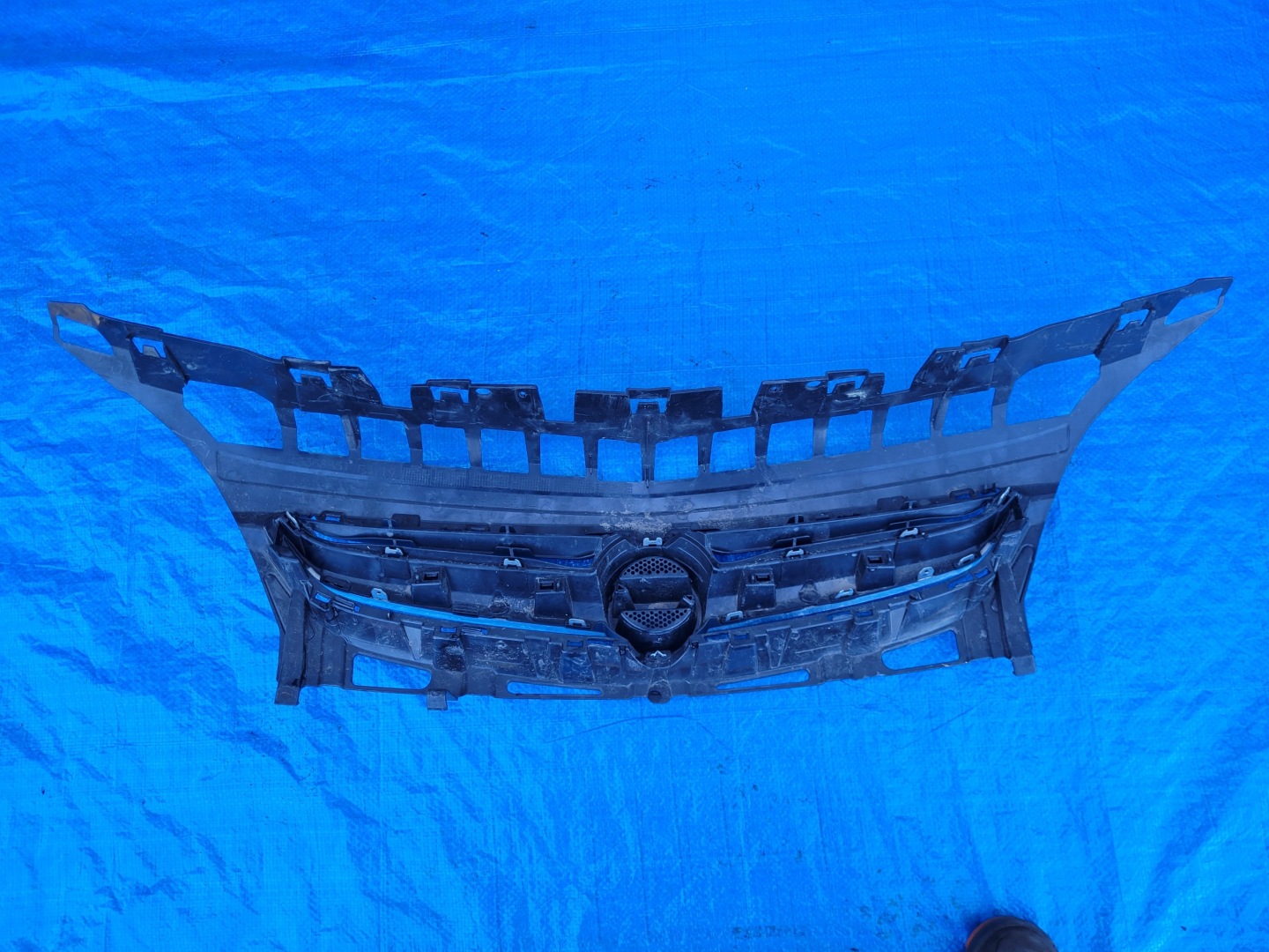 Opel Astra Kühlergrill FRONTGRILL Kühlergitter 13368851 - Thumbnail 9