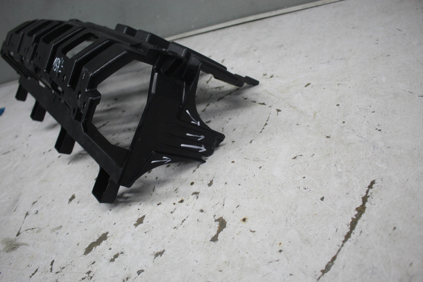 Volvo EX30 Kühlergrill FRONTGRILL Kühlergitter 30800017 - Thumbnail 5