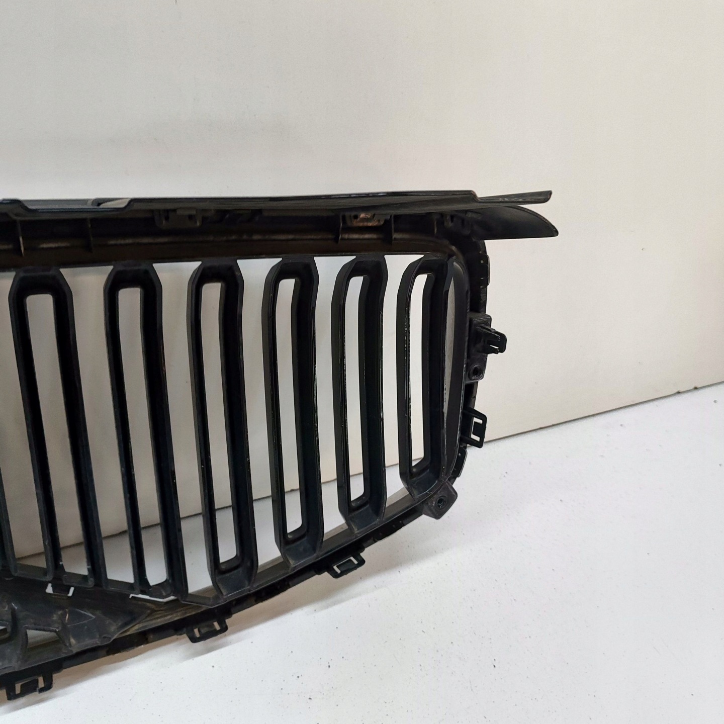 Volvo XC60 Kühlergrill FRONTGRILL Kühlergitter 31425532 - Thumbnail 6