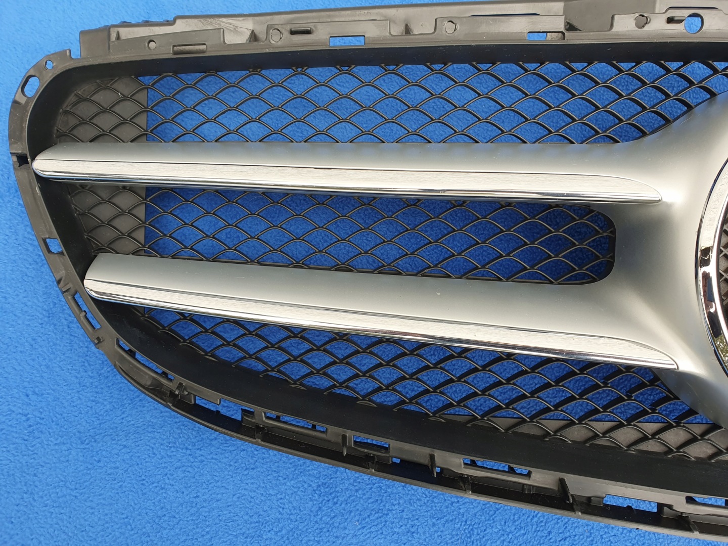 Mercedes-Benz E-Klasse W212 Kühlergrill FRONTGRILL Kühlergitter - Thumbnail 2
