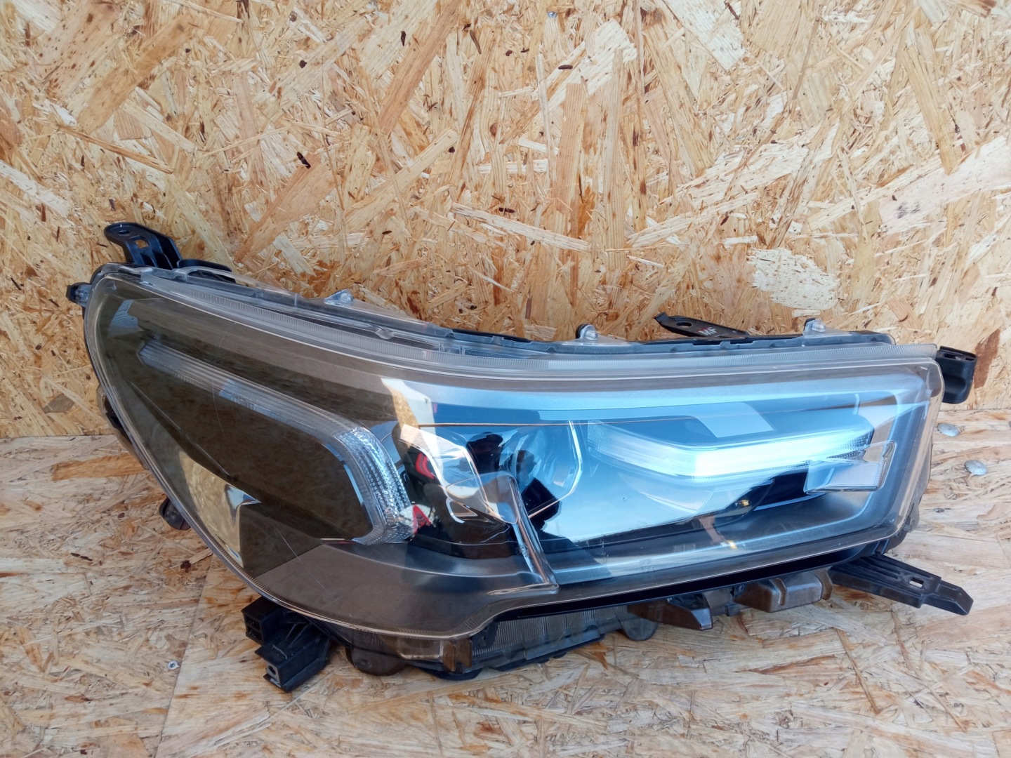Frontscheinwerfer Toyota Hilux AN1P Facelift LED Rechts Scheinwerfer Headlight - Thumbnail 1