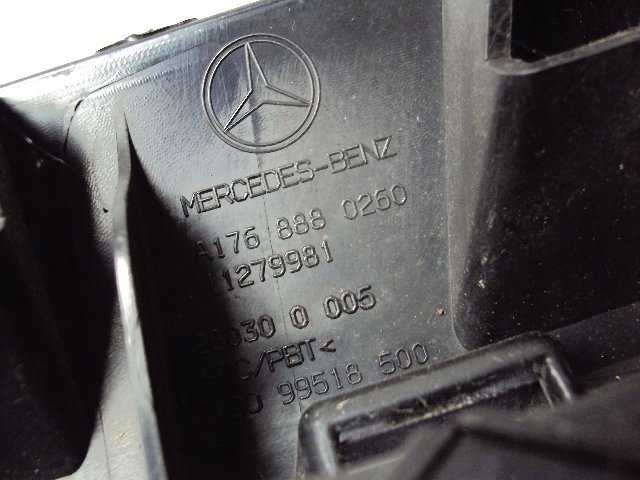 Mercedes-Benz A-Klasse W176 Kühlergrill FRONTGRILL Kühlergitter A1768880260 - Thumbnail 8