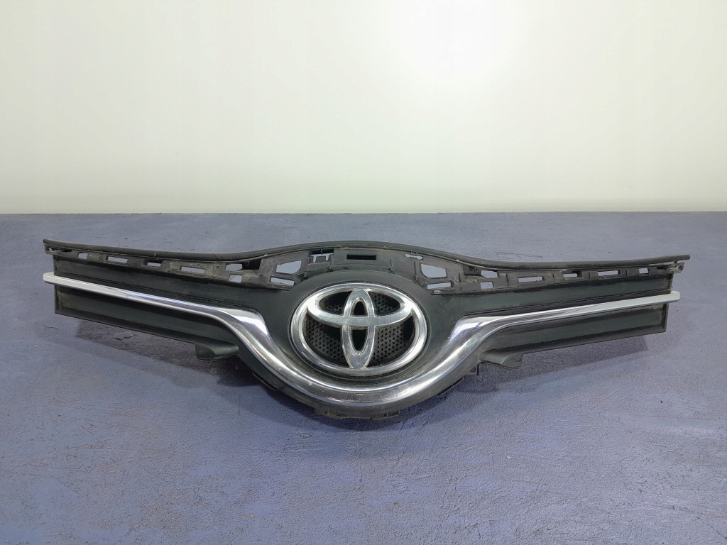 Toyota Yaris I P1 Kühlergrill FRONTGRILL Kühlergitter 531010D660 - Thumbnail 1