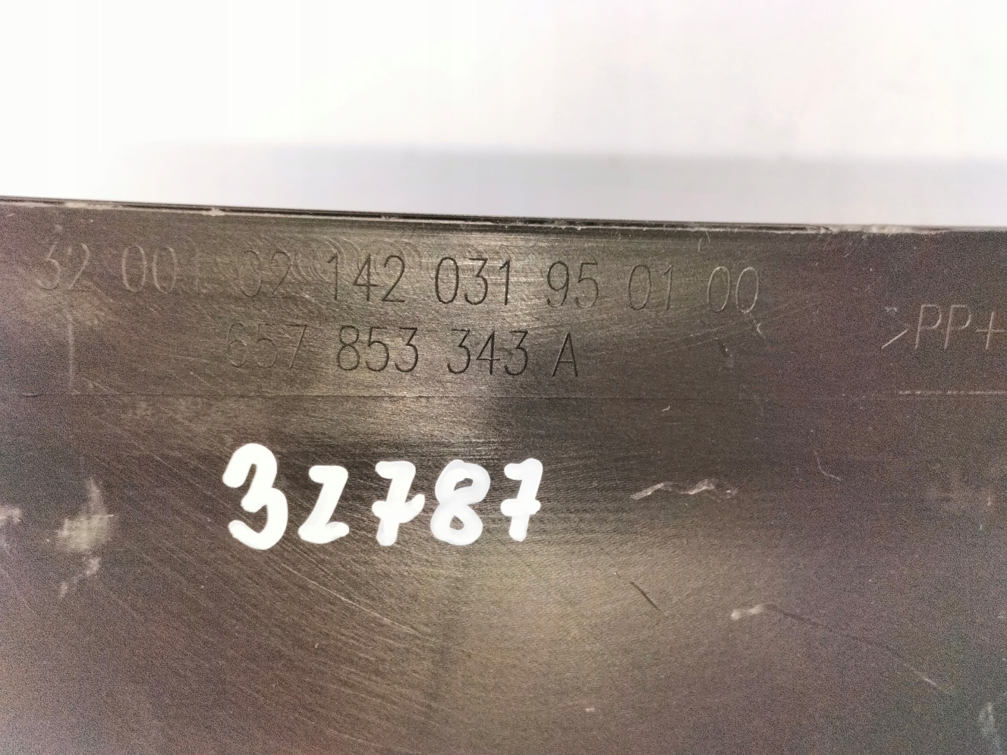 Skoda Scala 657 Kühlergrill FRONTGRILL Kühlergitter 657853653B - Thumbnail 11
