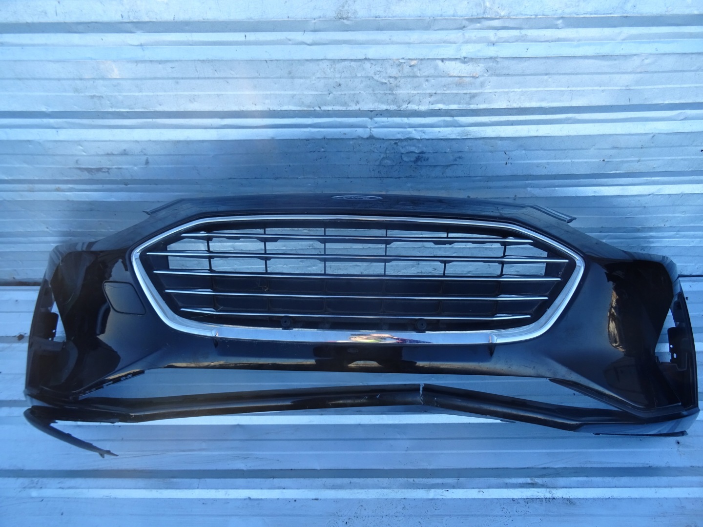 Ford Focus IV Mk4 Kühlergrill FRONTGRILL Kühlergitter - Thumbnail 1