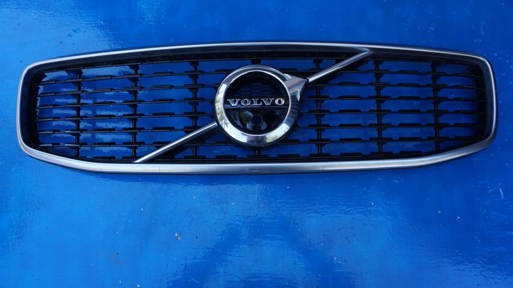 Volvo S90/V90 S90 Kühlergrill FRONTGRILL Kühlergitter 82257553 - Image 1