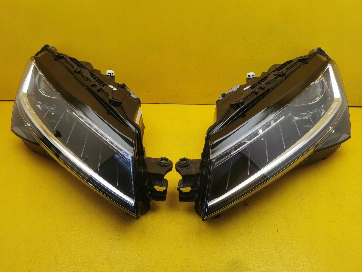 Frontscheinwerfer Skoda Superb 3U 3V1941016D LED Links Scheinwerfer Headlight - Thumbnail 1