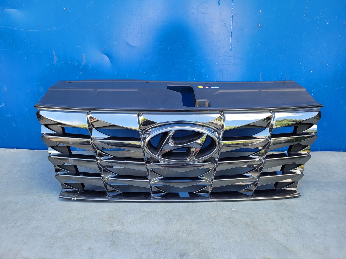 Hyundai Tucson NX4E Kühlergrill FRONTGRILL Kühlergitter 86351N7100 - Thumbnail 1