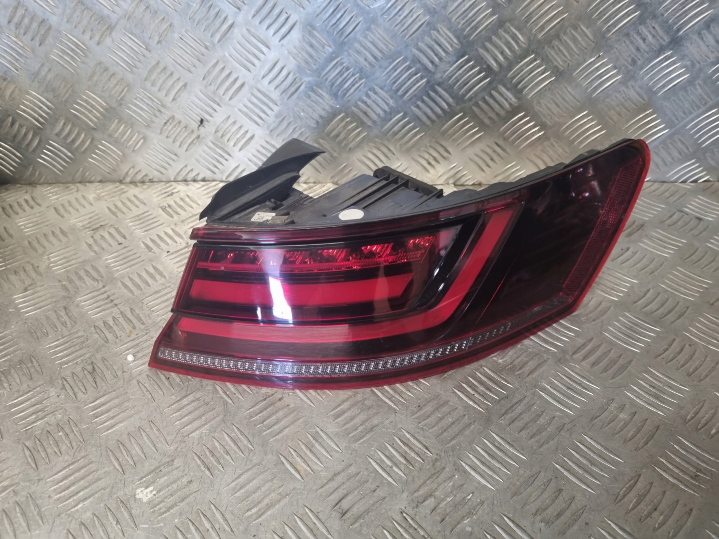 VW Arteon 3H Rückleuchte 3G8945208E Rearlamp - Thumbnail 2