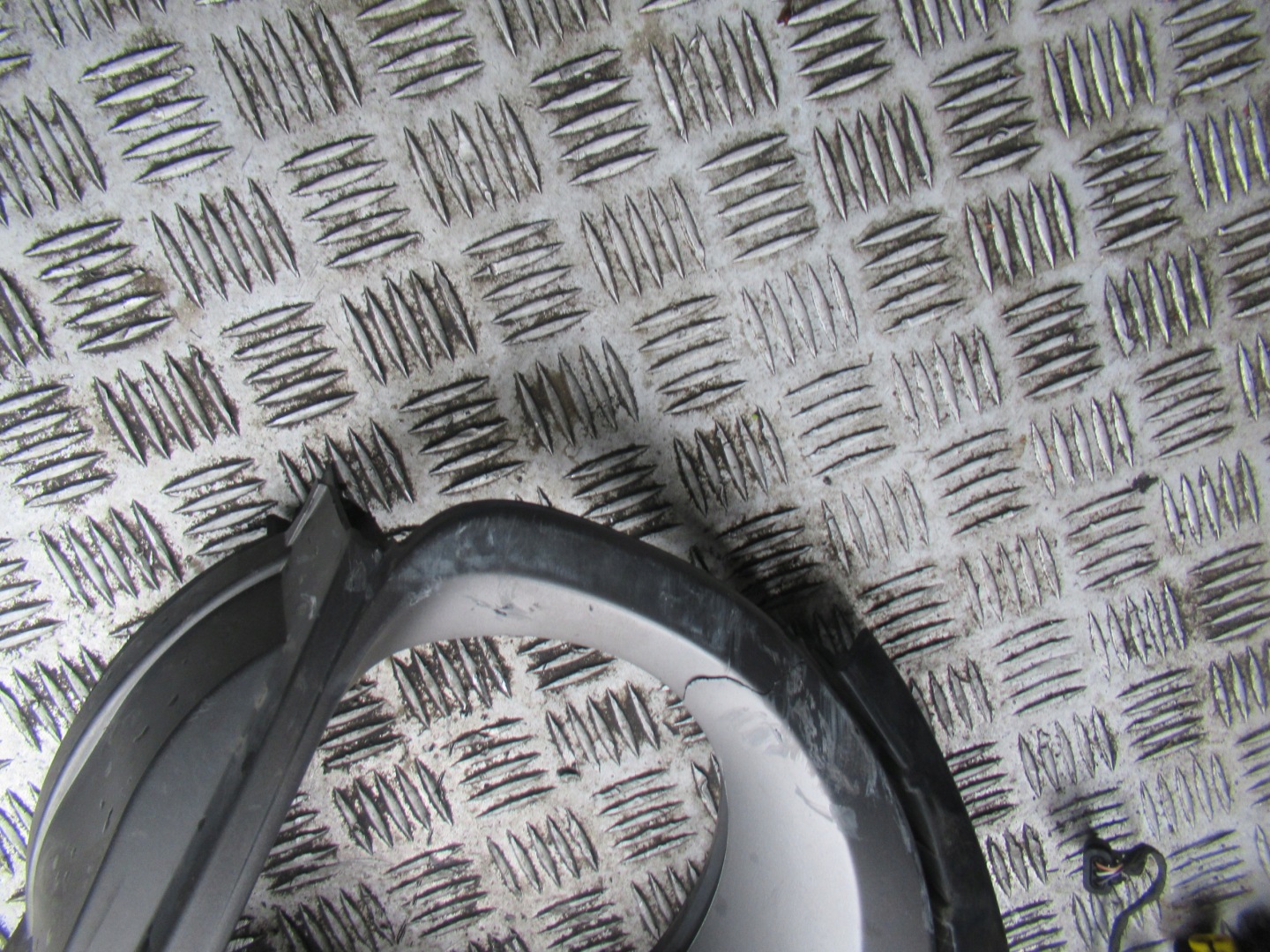 Jeep Renegade BU Kühlergrill FRONTGRILL Kühlergitter 521312643E - Thumbnail 2