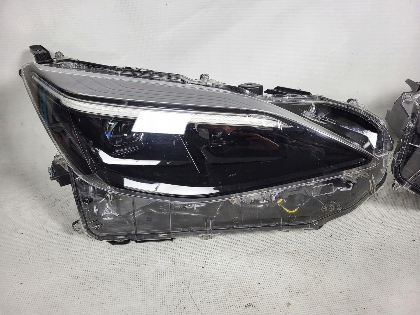 Frontscheinwerfer Toyota Yaris Cross XPB1F Matrix LED Links Headlight - Thumbnail 2