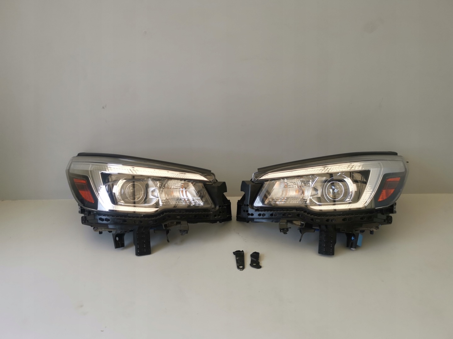 Frontscheinwerfer Subaru Forester S5 LED Links Scheinwerfer Headlight - Thumbnail 1