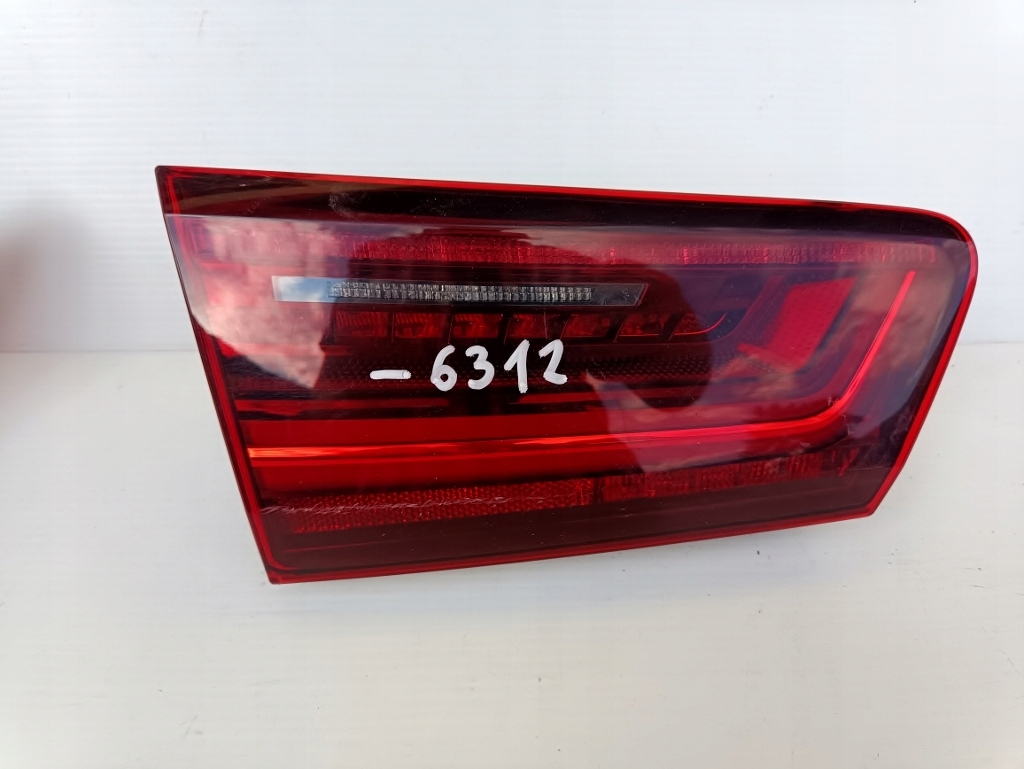 Audi A5 Rückleuchte 4G9945093E Rearlamp - Thumbnail 1