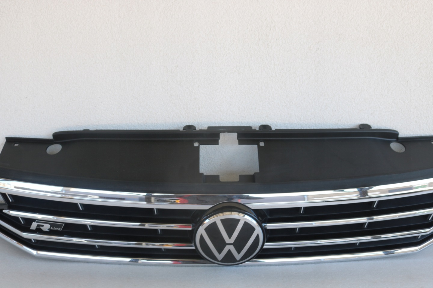 VW Passat B8 Kühlergrill FRONTGRILL Kühlergitter 5H0853601HR - Thumbnail 7