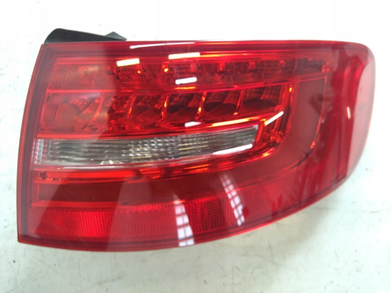 Audi A4 8K9 Rückleuchte 8K9945096E Rearlamp - Thumbnail 1