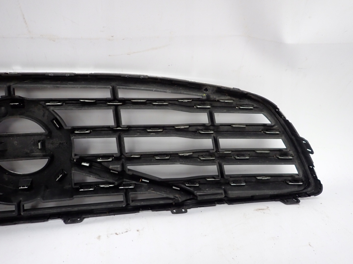 Volvo S70/V70/XC70 V70 Kühlergrill FRONTGRILL Kühlergitter 31383596MI - Thumbnail 6