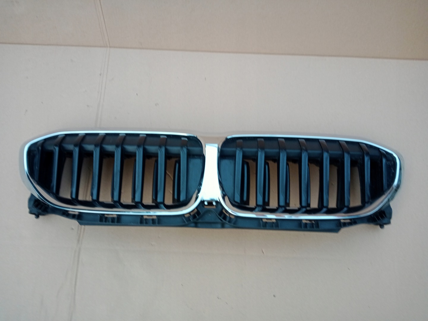BMW 3 G21 Kühlergrill FRONTGRILL Kühlergitter 5A22C60 - Thumbnail 1