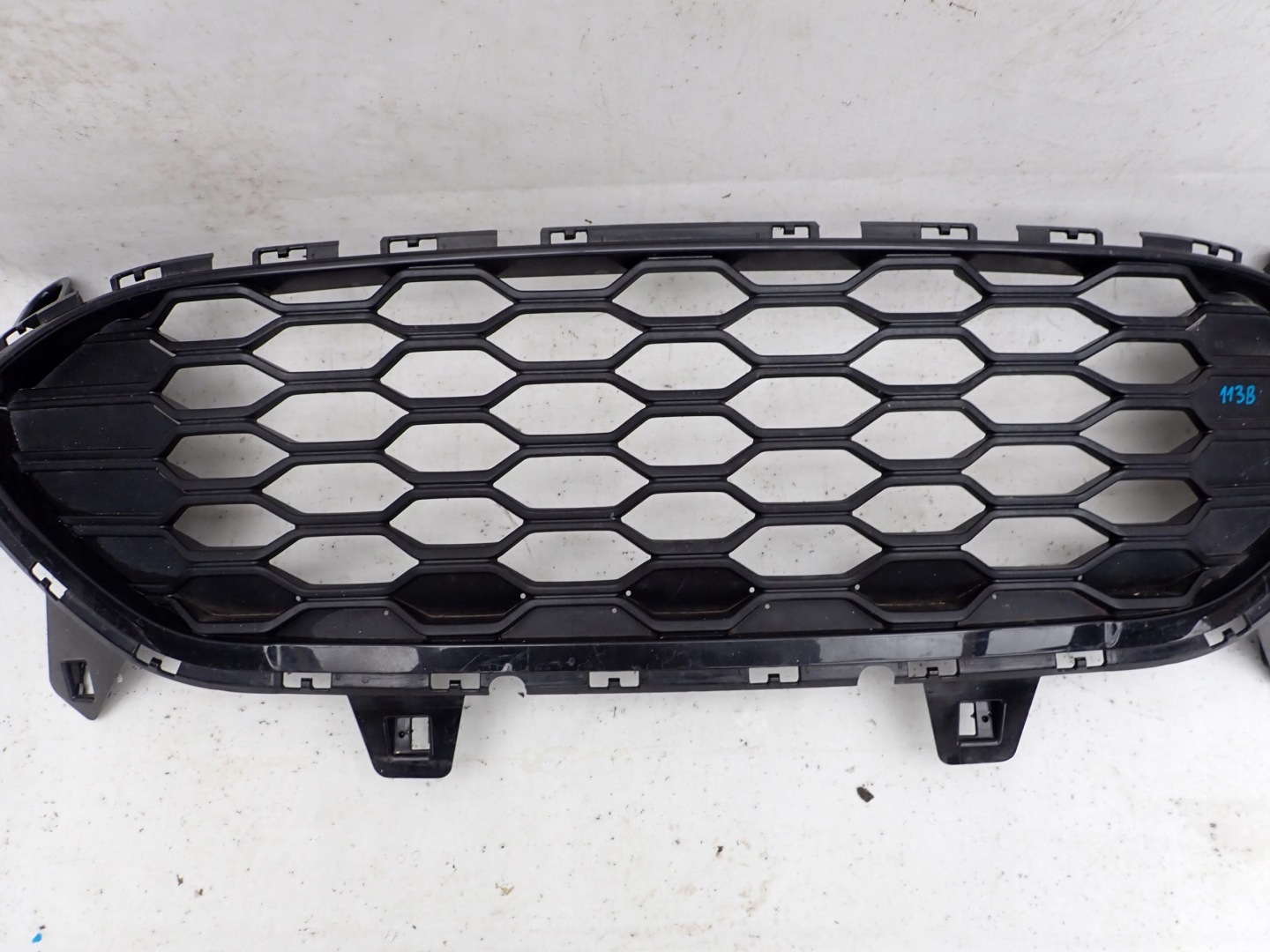 Ford Kuga III Mk3 Kühlergrill FRONTGRILL Kühlergitter LV4B8200Y - Thumbnail 4